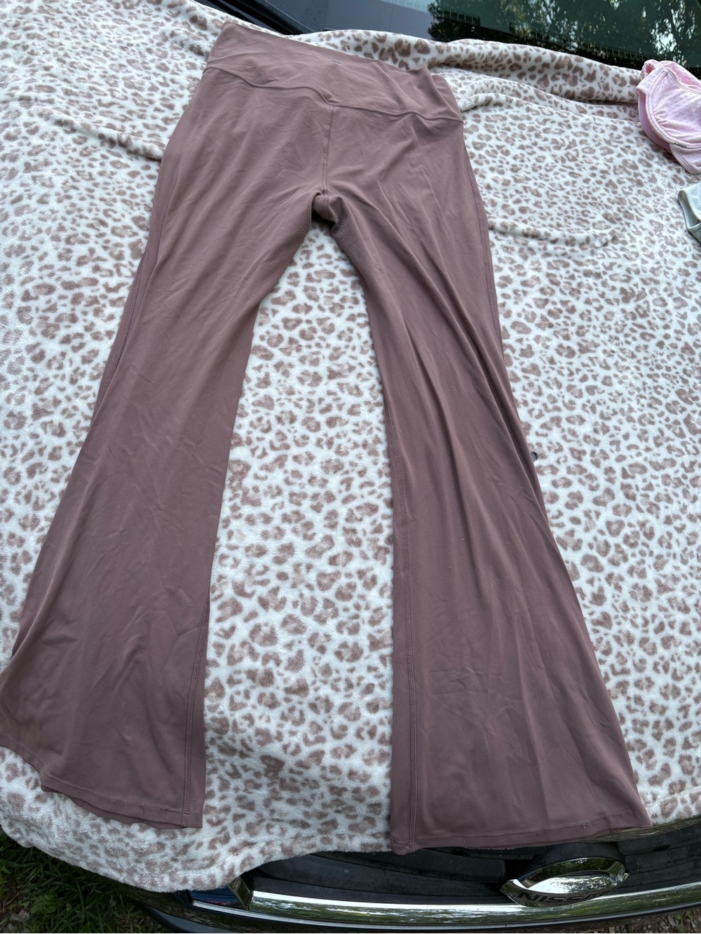 All in Motion Size Large Soft Brown Flare Leggings - Picture 4 of 5